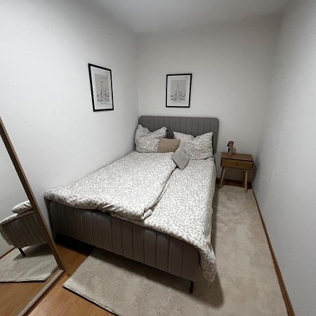 Appartamento Cozy Sunny Flat In Quiet Spot Dachau Esterno foto