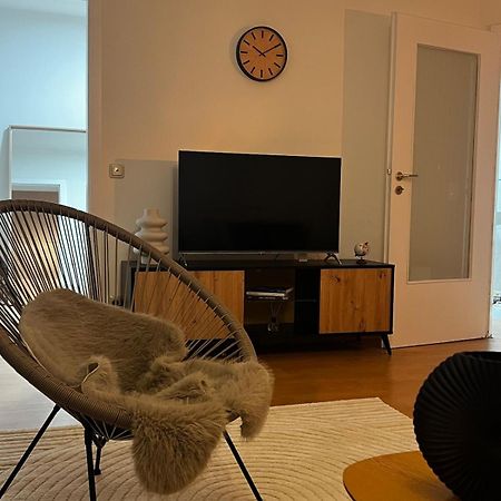 Appartamento Cozy Sunny Flat In Quiet Spot Dachau Esterno foto