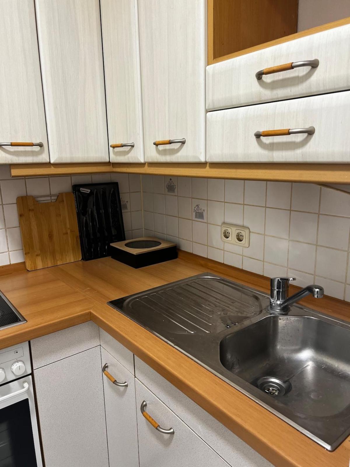 Appartamento Cozy Sunny Flat In Quiet Spot Dachau Esterno foto