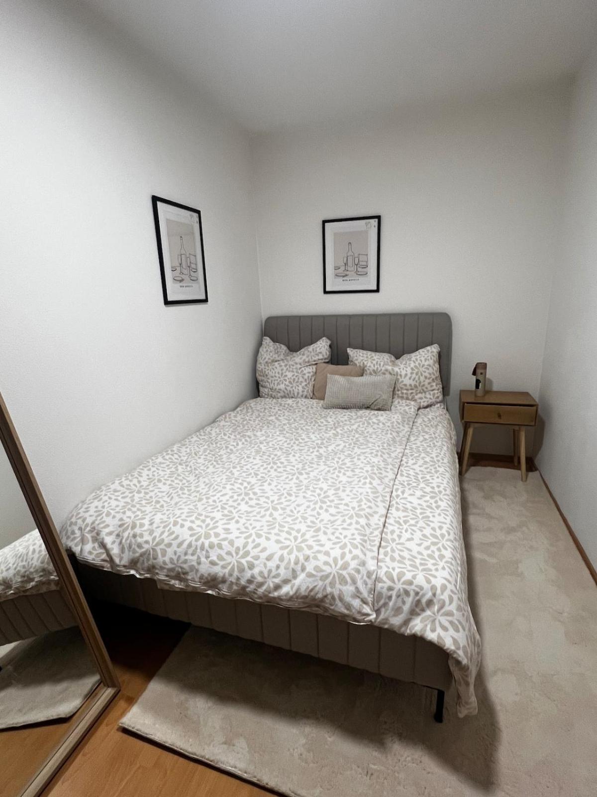 Appartamento Cozy Sunny Flat In Quiet Spot Dachau Esterno foto